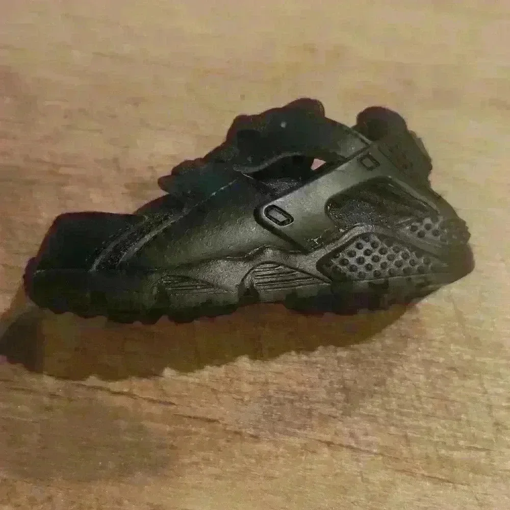Nike Huarache Toddler Size 4
